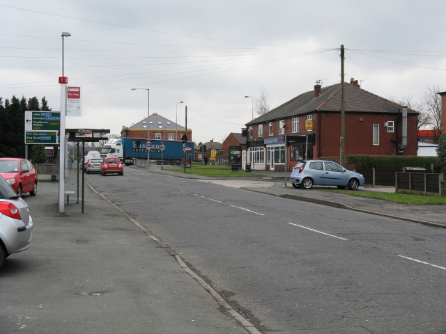 Chadderton Foxdenton Road Local Shops © Peter Whatley Cc By Sa20