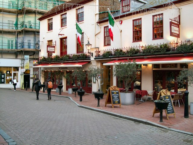 Donatello restaurant