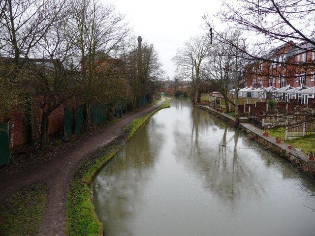 Erewash Canal, looking southwards, from Mill Lane bridge