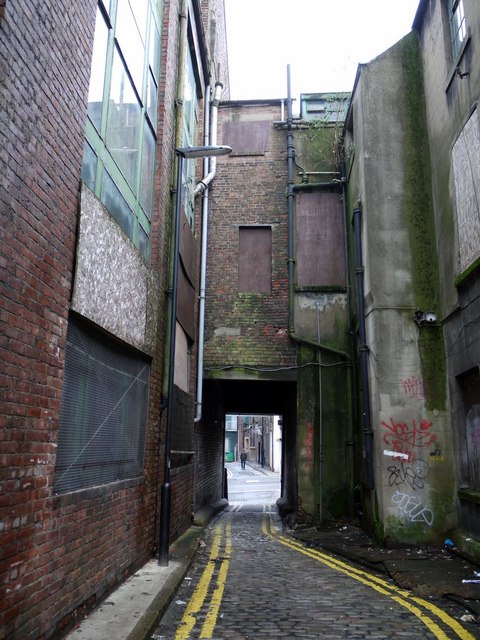 Bell's Close © Andrew Curtis :: Geograph Britain and Ireland