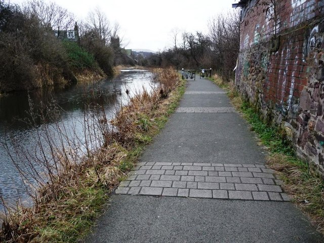 Speed bumps on the Union Canal towpath