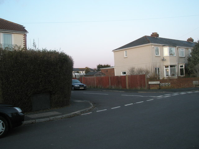 Junction of Windmill Grove and Coppins Grove