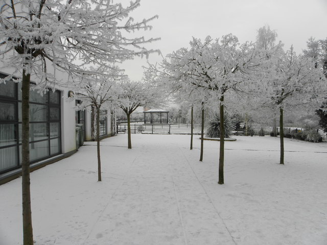 Scarva Village Park © HENRY CLARK cc-by-sa/2.0 :: Geograph Britain and ...