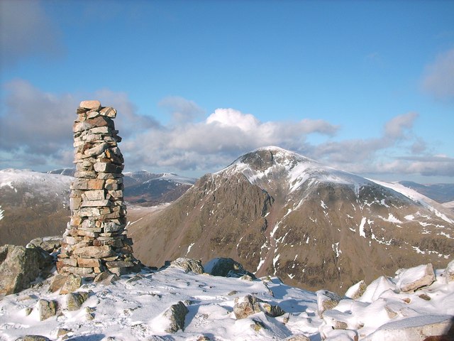 A slender Cairn on Lingmell