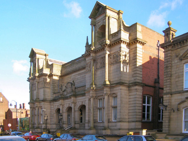 Bury Library and Art Gallery, Silver Street