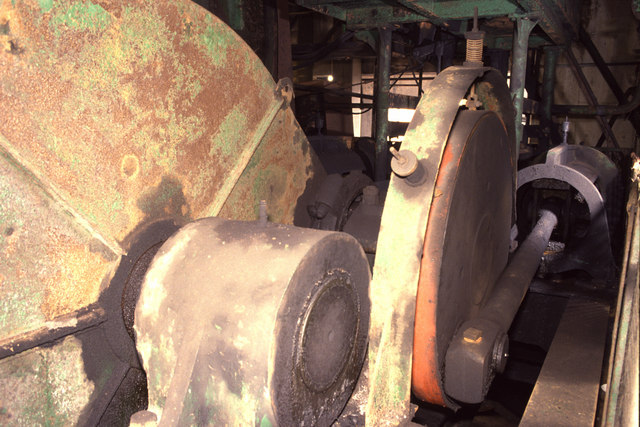 Parkside Colliery, rope changing winch © Chris Allen :: Geograph ...