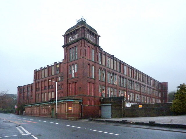 Facit Mill, Whitworth © Alexander P Kapp cc-by-sa/2.0 :: Geograph ...