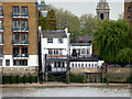 TQ3580 : The Prospect of Whitby, Wapping, London by Christine Matthews