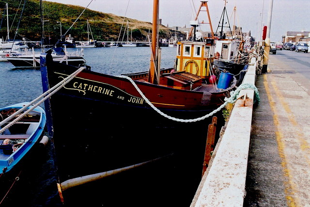 Peel - East Quay - Boat in harbour - Catherine & John