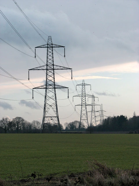 Electricity pylons in fields east of... © Evelyn Simak cc-by-sa/2.0 ...