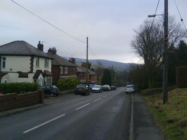 Woodhead Road, Glossop