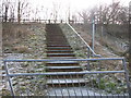 The footpath to Southmoor scales the sides of the cutting