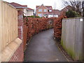 Footpath to Aysgarth Rise