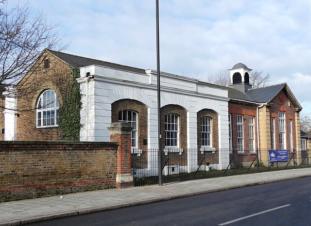 St Luke's Primary School, Elder Road © Stephen Richards :: Geograph ...