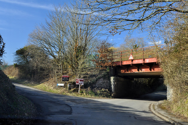 Station Terrace and bridge -... © Mick Lobb :: Geograph Britain and Ireland