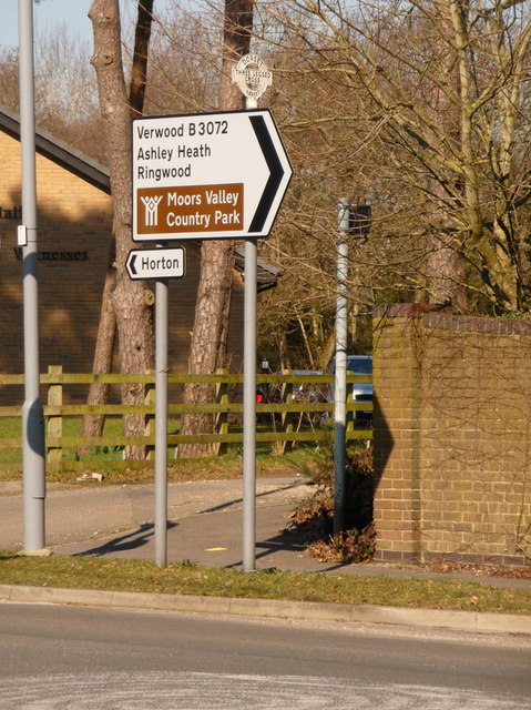Three Legged Cross: signs on Ringwood Road