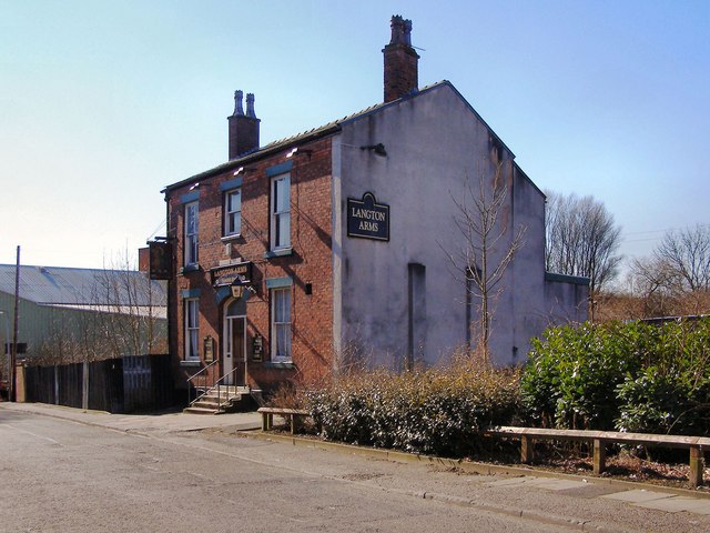 Langton Arms © David Dixon :: Geograph Britain and Ireland