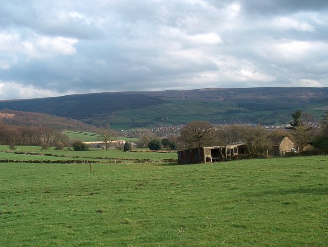 Old farm buildings © Bill Boaden cc-by-sa/2.0 :: Geograph Britain and ...