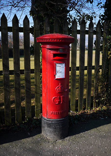 Postbox, Belfast