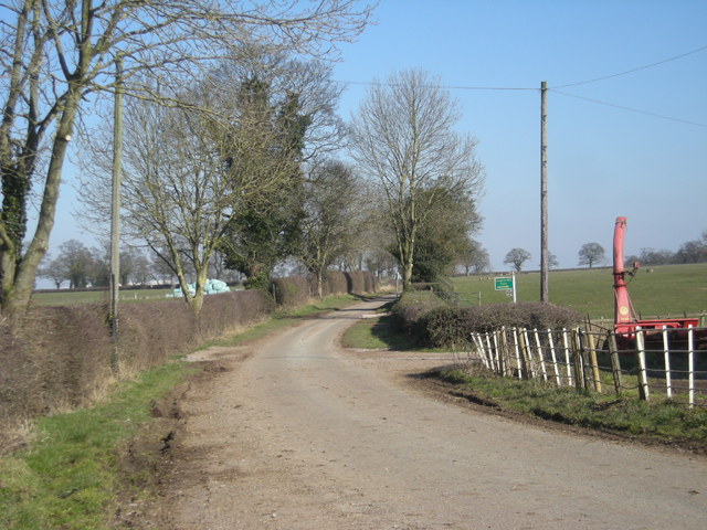 Lane beside Longnor Hall Farm