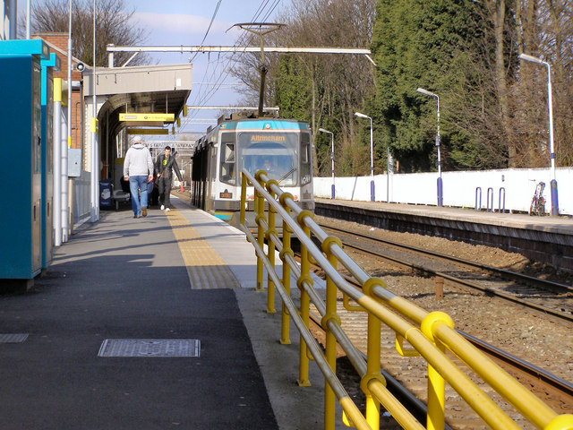 Navigation Road Station © David Dixon cc-by-sa/2.0 :: Geograph Britain ...