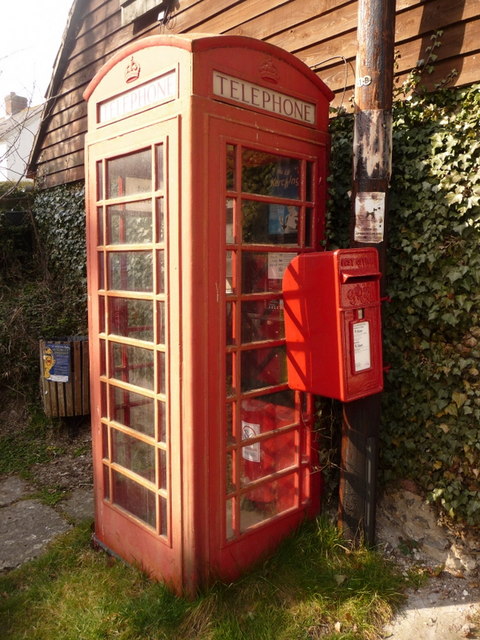 Winterborne Houghton: phone and postbox