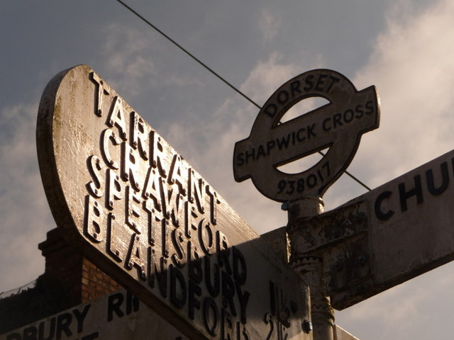 Shapwick: signpost close-up