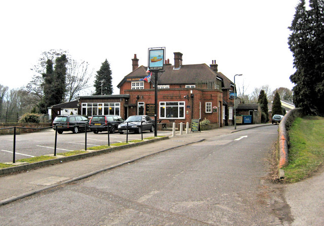 The Rowbarge 7 Riverside Guildford P L Chadwick Geograph