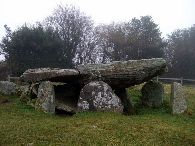 Arthur's Stone (1)