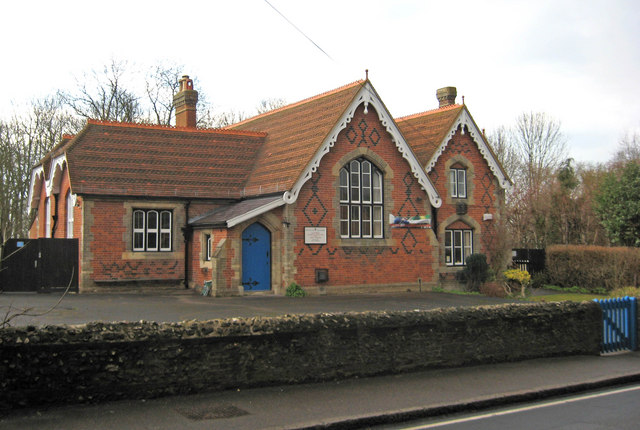 Clandon Church of England School, The... © P L Chadwick :: Geograph ...