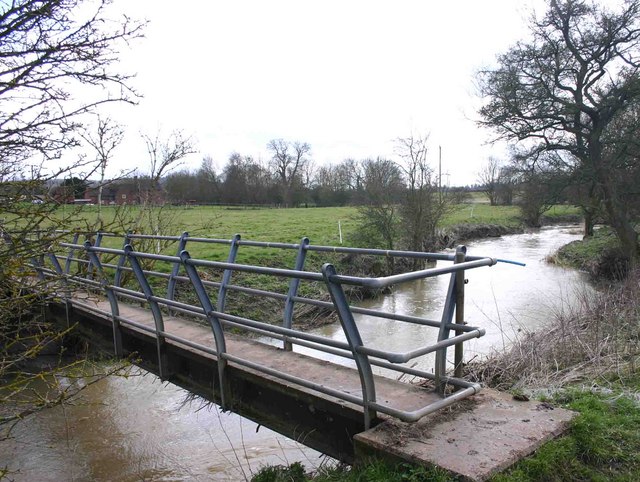 Footpath bridge over the River Dene © David P Howard cc-by-sa/2.0 ...