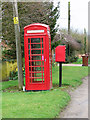TM1979 : K6 telephone box in Mill Road, Thorpe Abbotts by Evelyn Simak