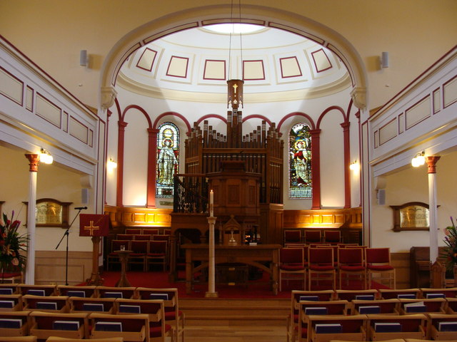 St Columba's Kirk, Lerwick - Interior © Ruth Sharville Cc-by-sa/2.0 ...