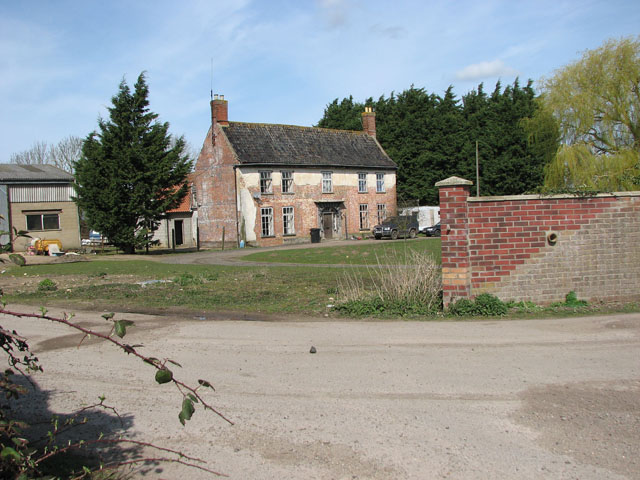 Villa Farm in Alburgh Road, Hempnall... © Evelyn Simak :: Geograph ...