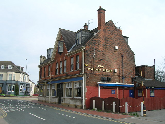 The Polar Bear, Hull © JThomas :: Geograph Britain and Ireland