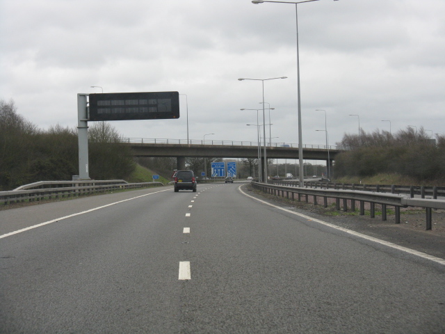 M40 Motorway - The Beginning © K. Whatley :: Geograph Britain and Ireland