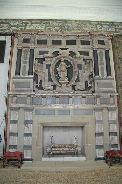 Long Gallery Fireplace C Richard Croft Cc By Sa 2 0 Geograph