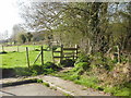 Stile at the far end of Tennyson Avenue, Llanwern