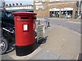 Dorchester: postbox № DT1 404, Trinity Street