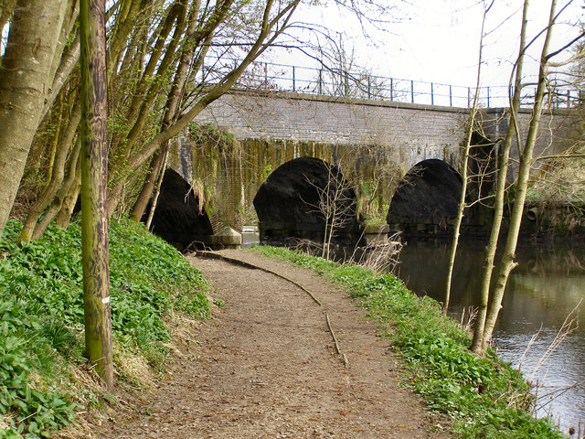 The Aqueduct at Burrs © David Dixon cc-by-sa/2.0 :: Geograph Britain ...