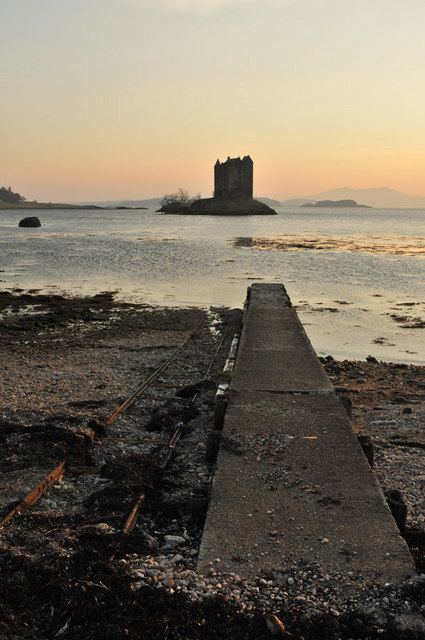 Jetty and Castle Stalker