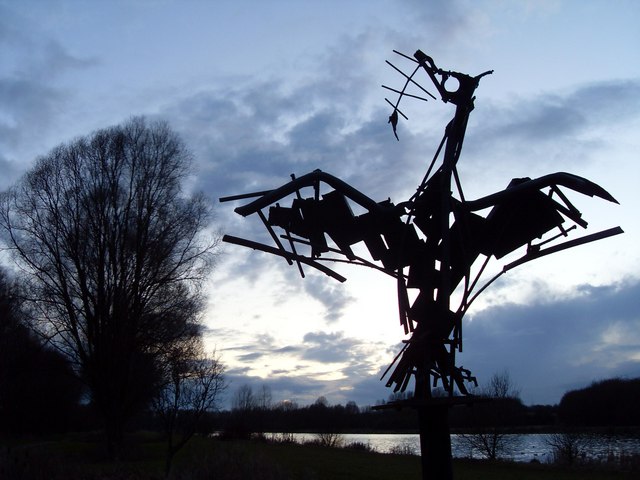 Sculpture beside Thorpe Meadows rowing lake
