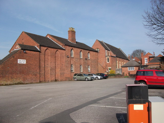 The rear of the United Reformed Church and Conservative Club