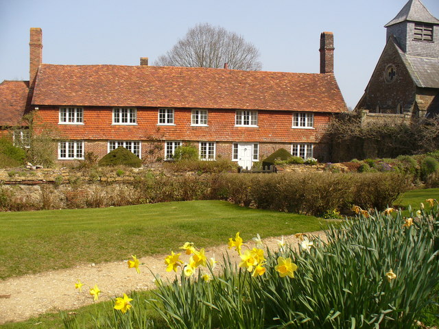 Court Farm © Colin Smith :: Geograph Britain and Ireland