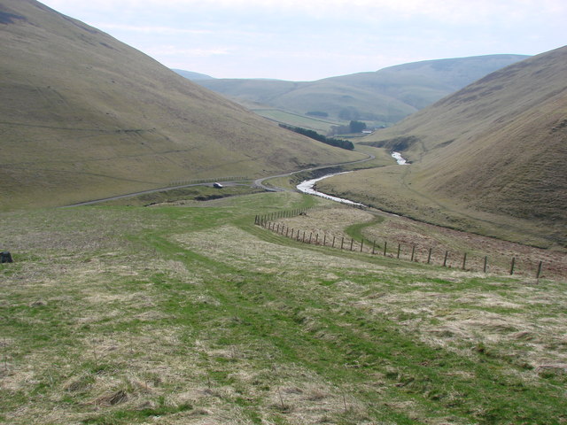 The valley of the River Coquet below Barrow Law