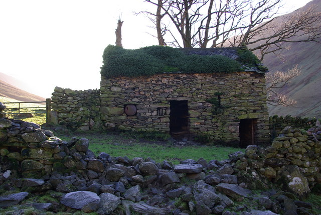 Disused farmhouse converted to a barn