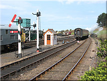 TG1141 : Train leaving Weybourne station by Evelyn Simak