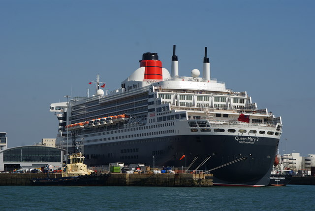 Queen Mary 2, at Southampton © Peter Trimming :: Geograph Britain and ...