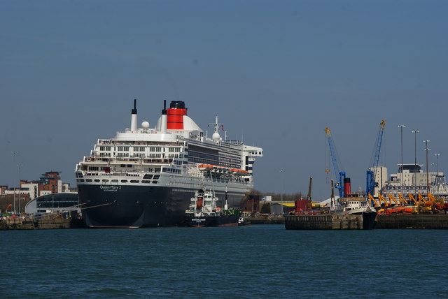 Queen Mary 2 at Southampton, Hampshire © Peter Trimming cc-by-sa/2.0 ...