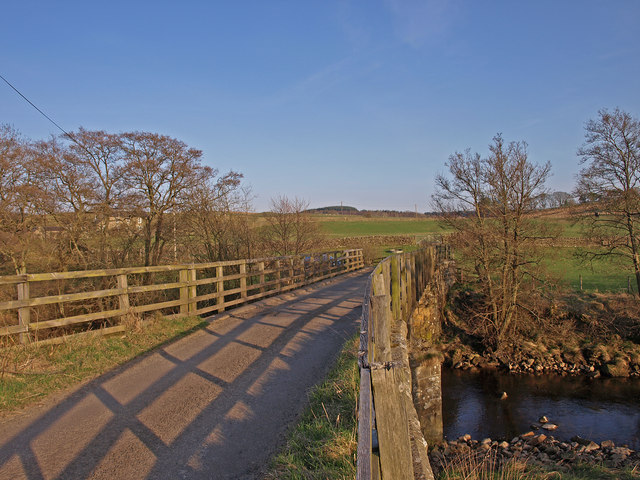 Small Road Bridge © wfmillar cc-by-sa/2.0 :: Geograph Britain and Ireland